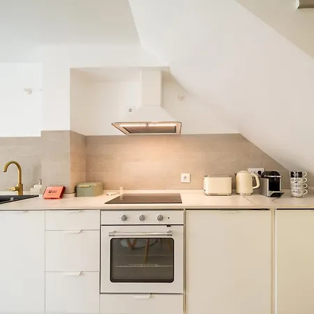 Guestready - Charming Duplex In The Alfama Heart Vendégház