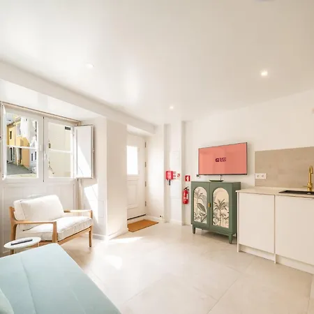 Vendégház Guestready - Charming Duplex In The Alfama Heart 4*