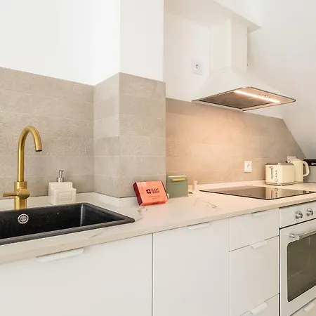 Guestready - Charming Duplex In The Alfama Heart 4*